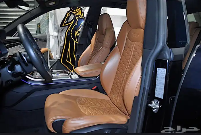 Audi RS Q8 2021 8
