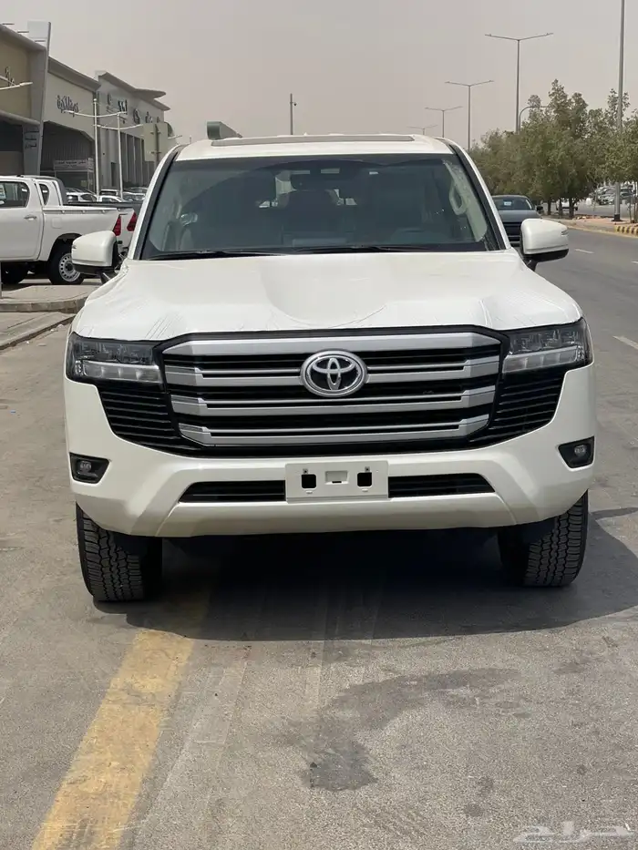 لاندكروزر جي اكس ار L2 بريمي 0