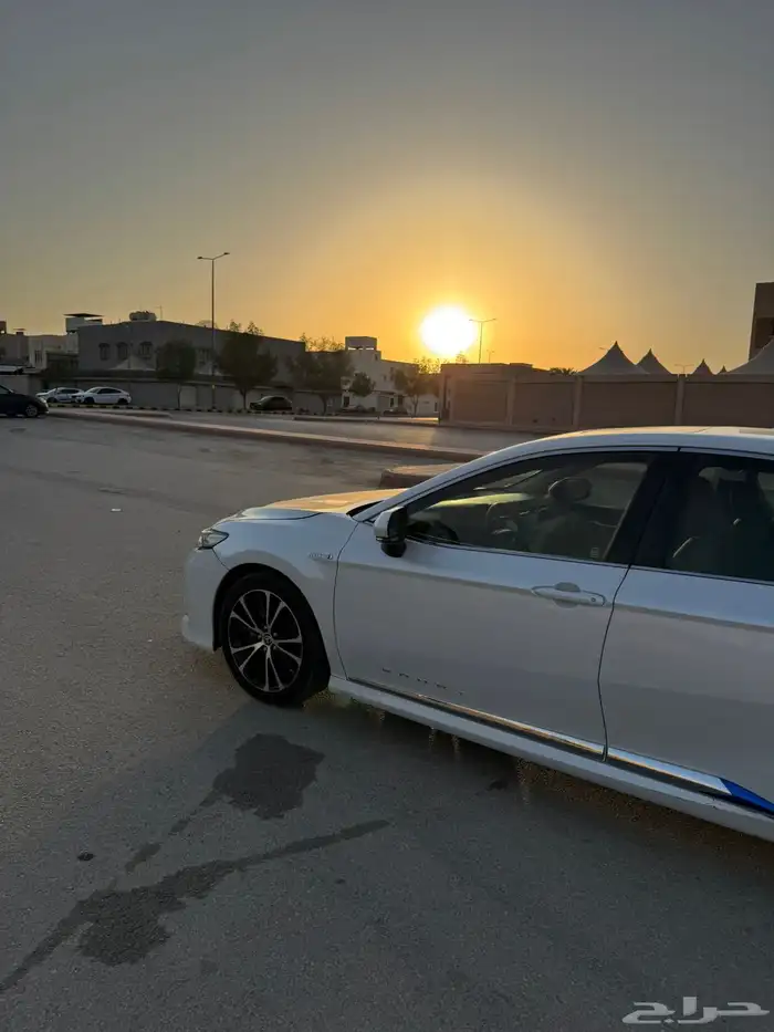 كامري 2020 نص فل فتحة سقف GLE 4