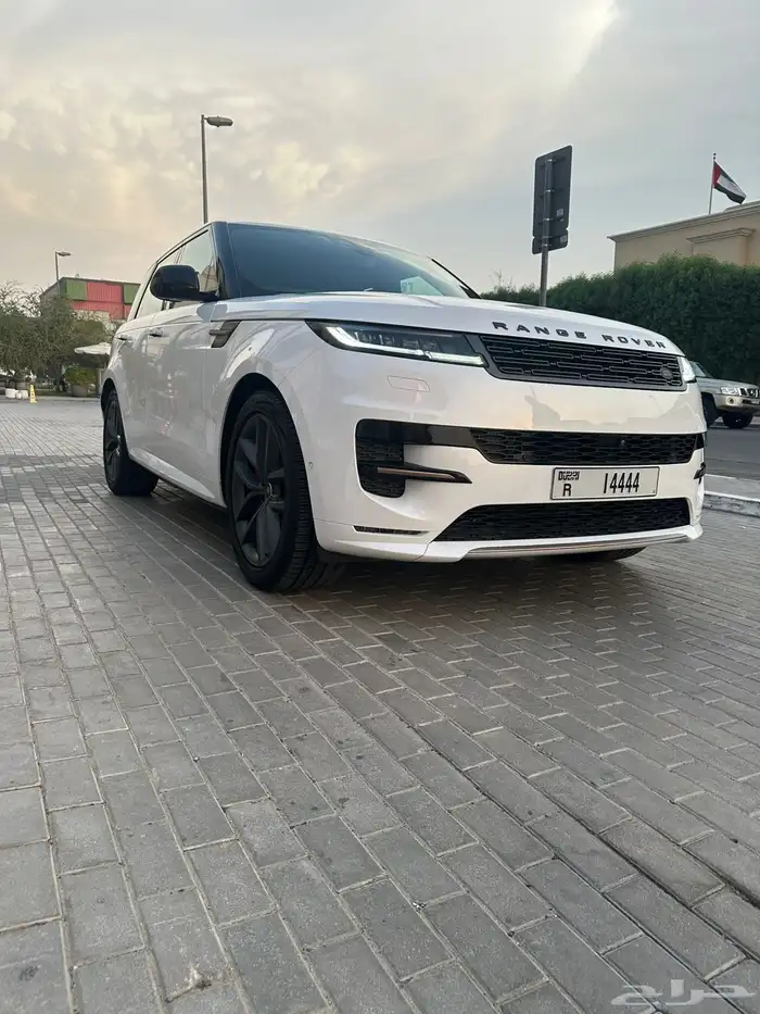 رنج روفر سبورت 2024 خليجي موجودة في دبي 0