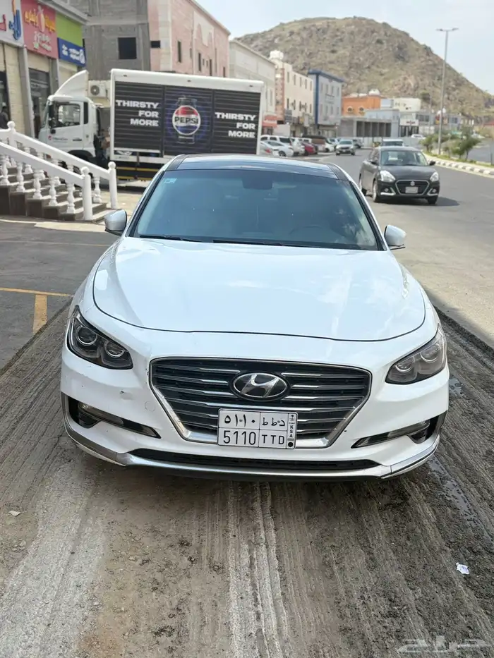 هيونداي أزيرا 2019 13
