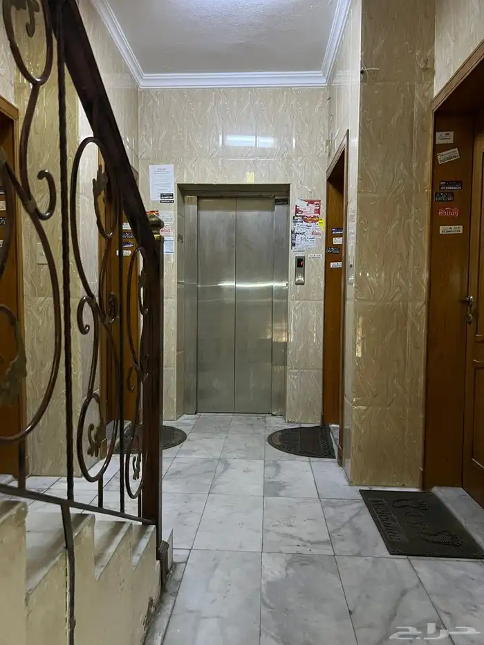 عمارة سكنية فاخرة للبيع بحي الزهور قرب كورنيش الدمام 7
