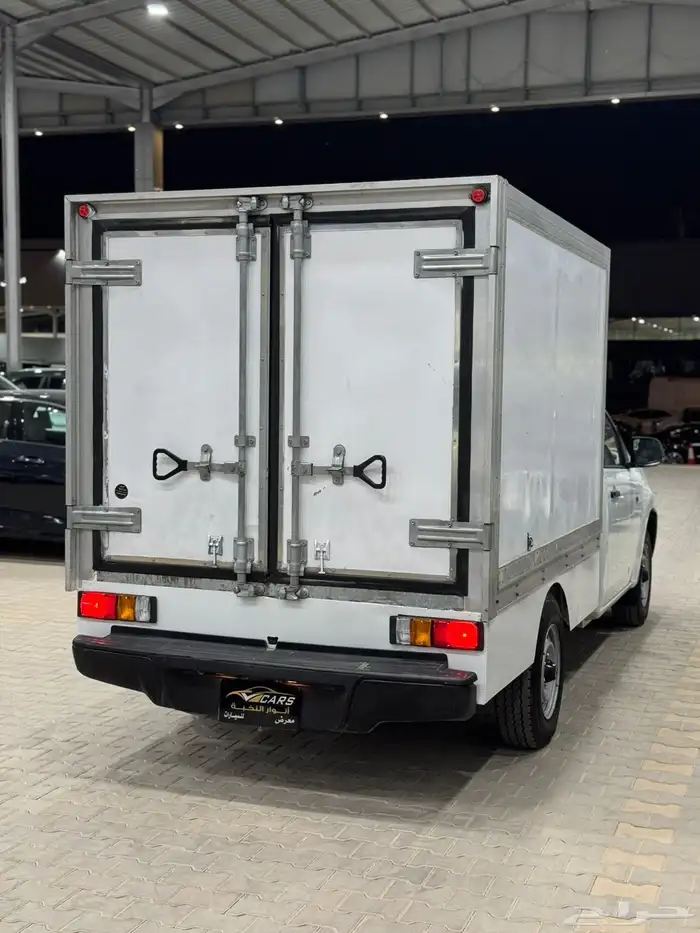 ايسوزو ثلاجة 2023 ديماكس - عداد 43 الف كيلو فقط 4