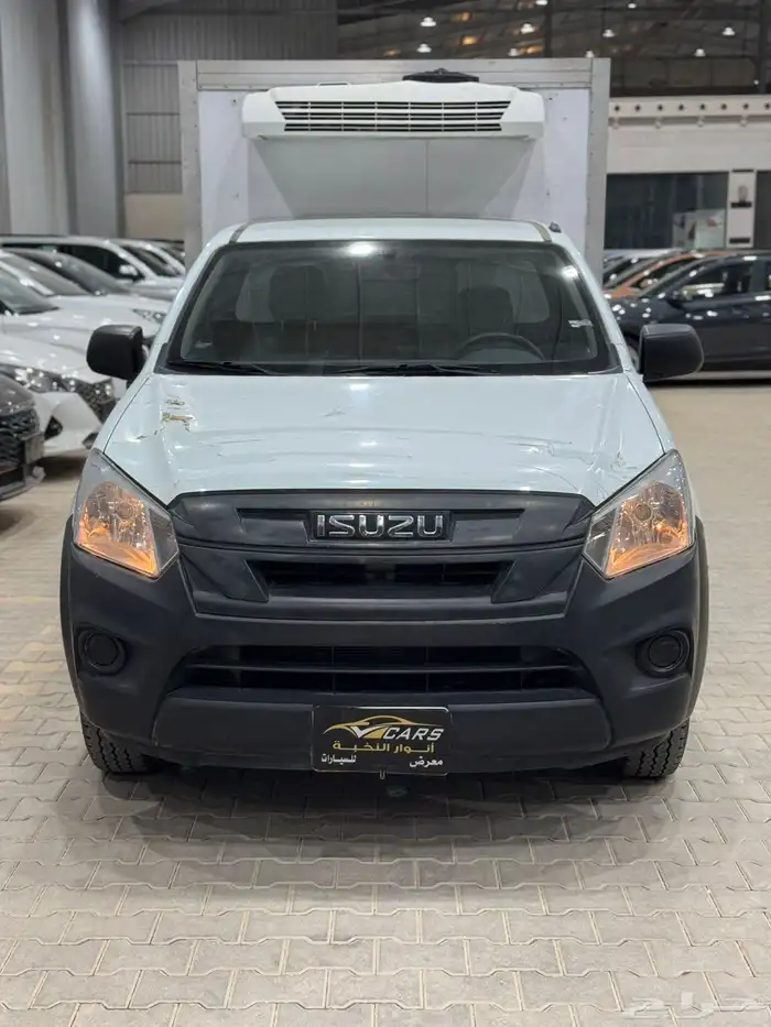 ايسوزو ثلاجة 2023 ديماكس - عداد 43 الف كيلو فقط 0