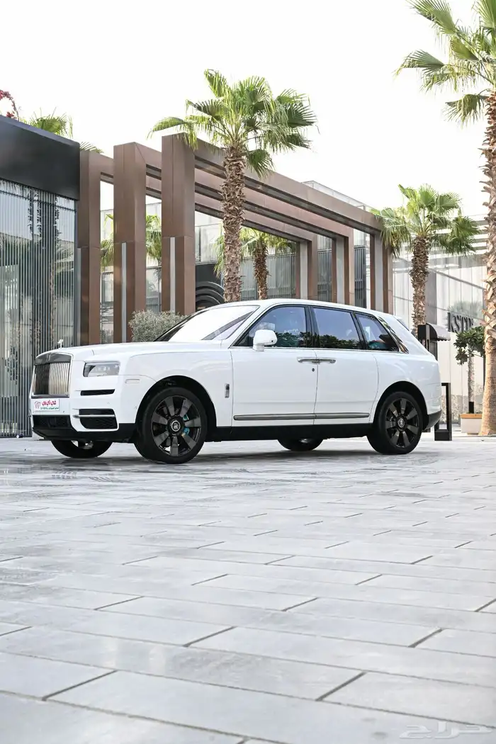 مكتب تاجير سيارات فخمه 0