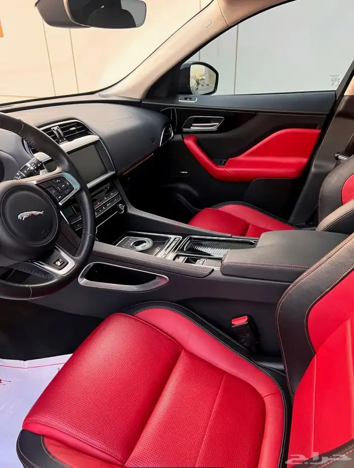 جاكور F Pace 2017 فل كامل نظيف جدا 7