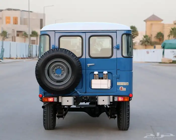 جيب مصندق من النوادر 1983 fj45 11