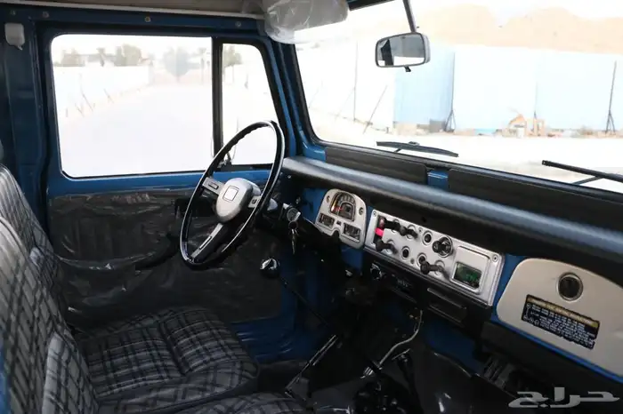 جيب مصندق من النوادر 1983 fj45 28