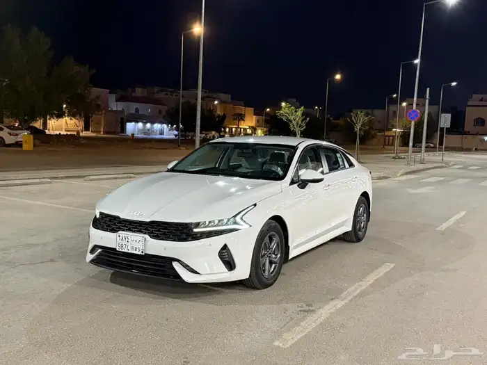 كيا 2022 K5 1