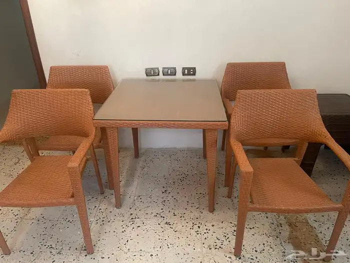 طاولة حديقة مع 4 كراسي 0