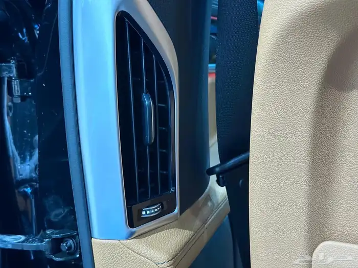بي ام دبليو 740Li موديل 2018 عداد 28 الف كم 30