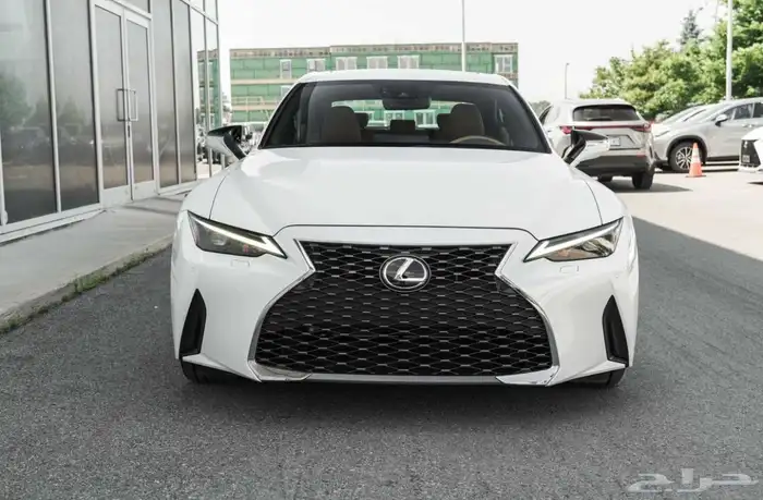 2021 Lexus IS 300 Luxury AWD 1