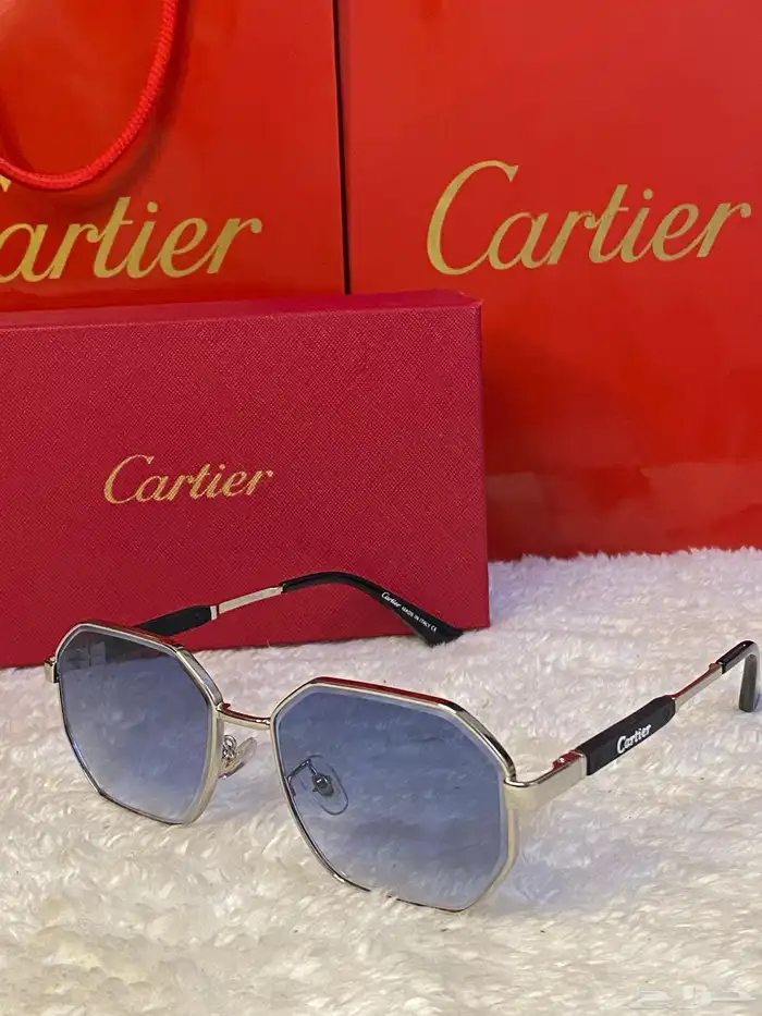 عرض خاص نظارات ماركات مع الملحقات ب95 8