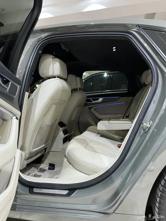 أودي A6 SLINE 2025 عداد 15 ألف 13
