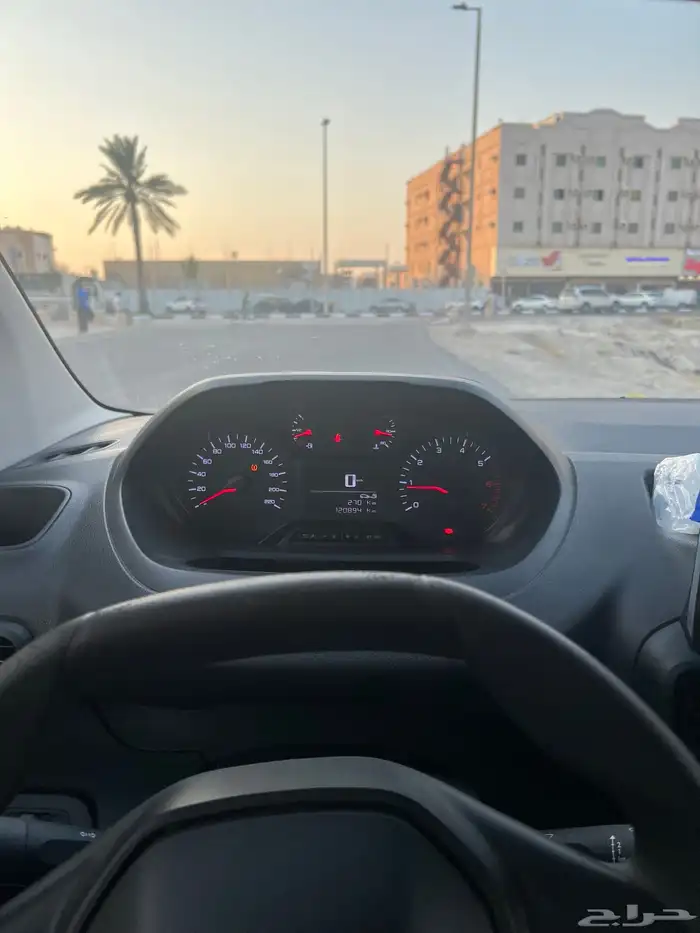 بيجو باتنرفان 2023 4