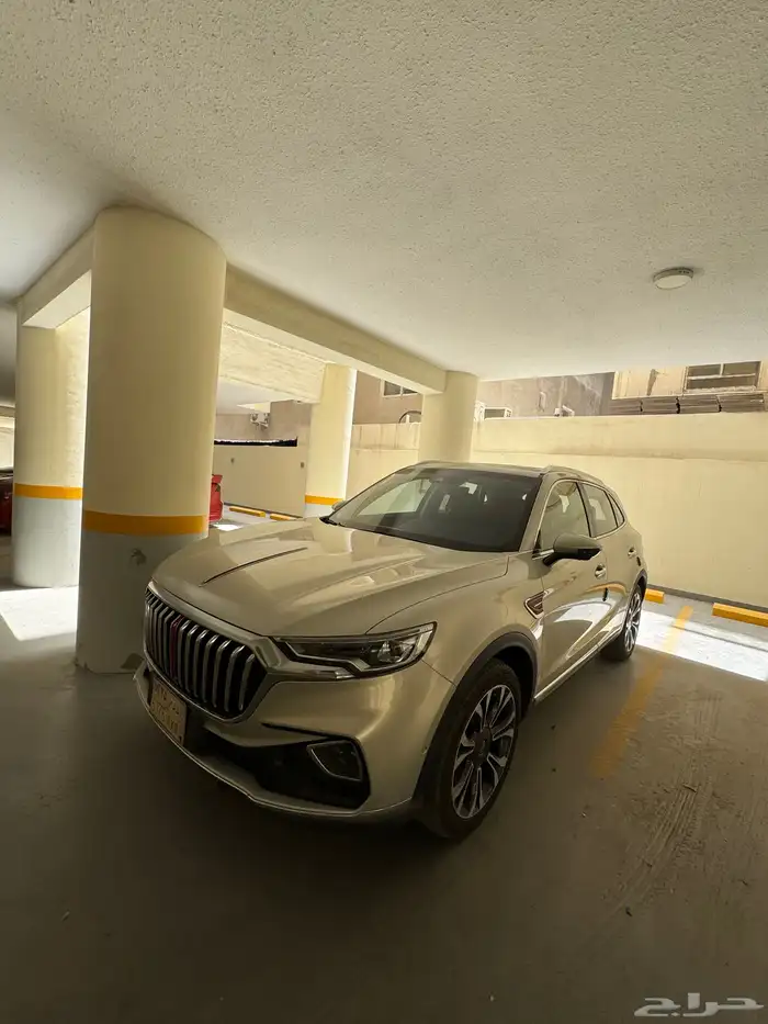 2022 Hongqi HS5 deluxe Car Suv 2