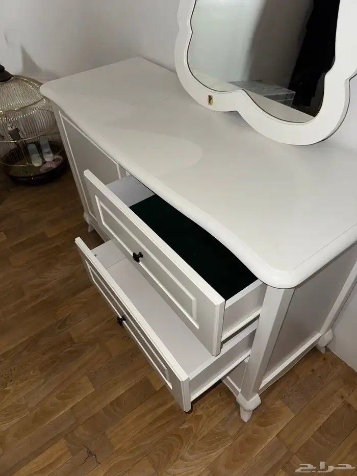 تسريحة مع مراية 4