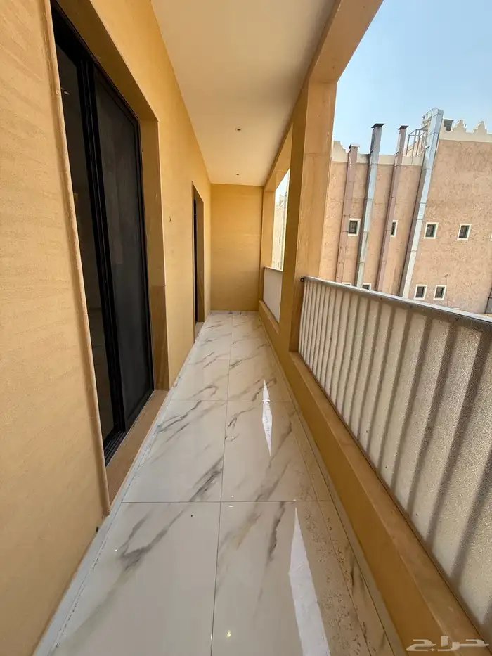 شقة للإيجار- الرياض حي الملقا 5