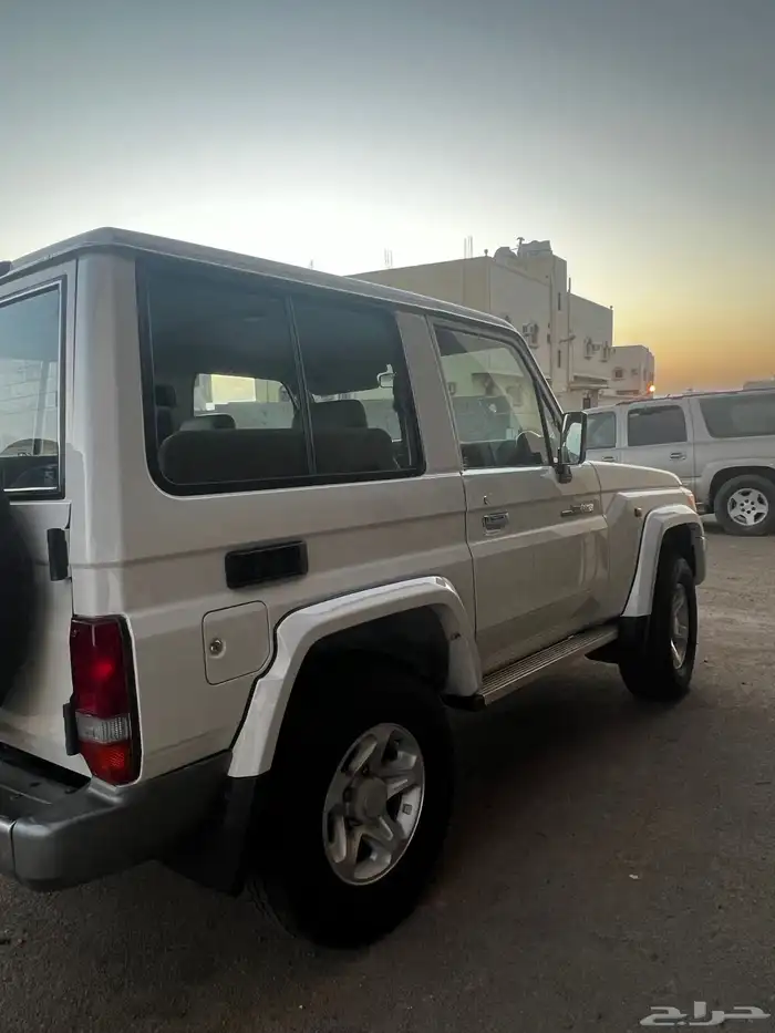 مباع خارج الموقع 7