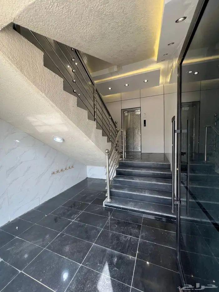 شقق سياحية فاخرة بحي البديع بأبها فرصة   من 530 - 550 الف 25
