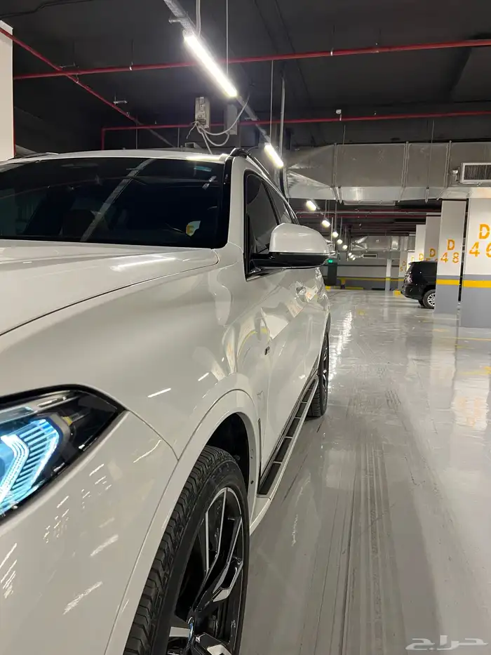 BMW X7 M kit 17