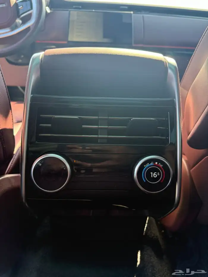 للبيع رانج روفر فوج موديل 2023 - V8 بسعر خرافي وارد كندا 20