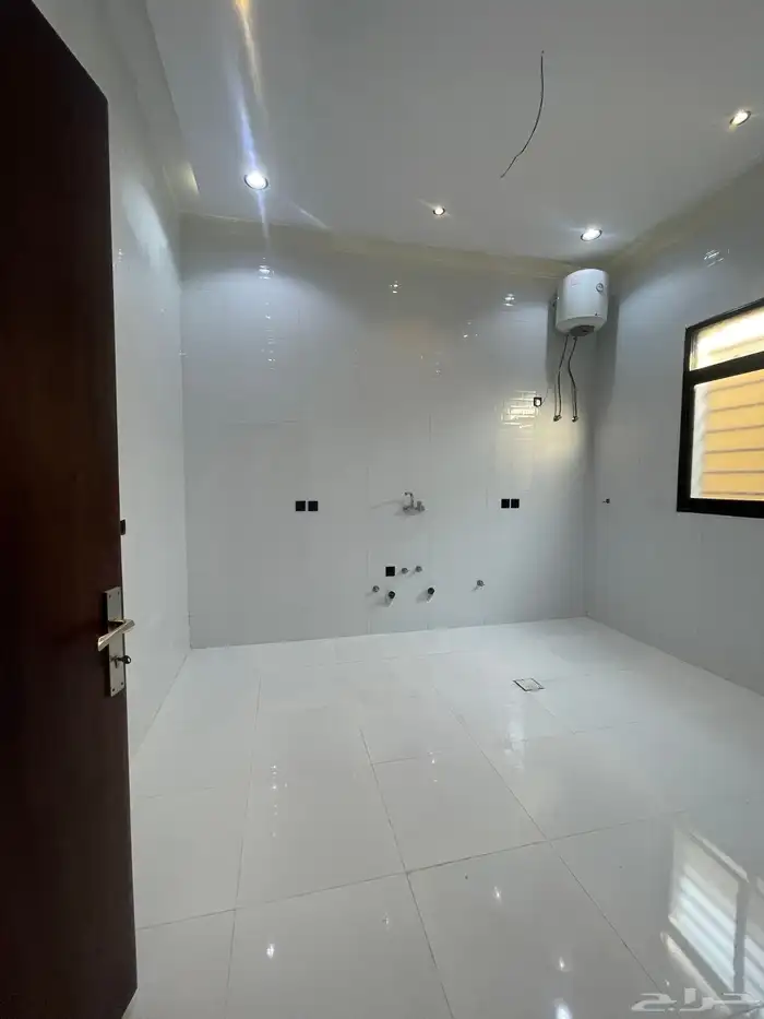 للبيع شقق ارضيه وعلويه تشطيب ممتاز ابها المحاله 10