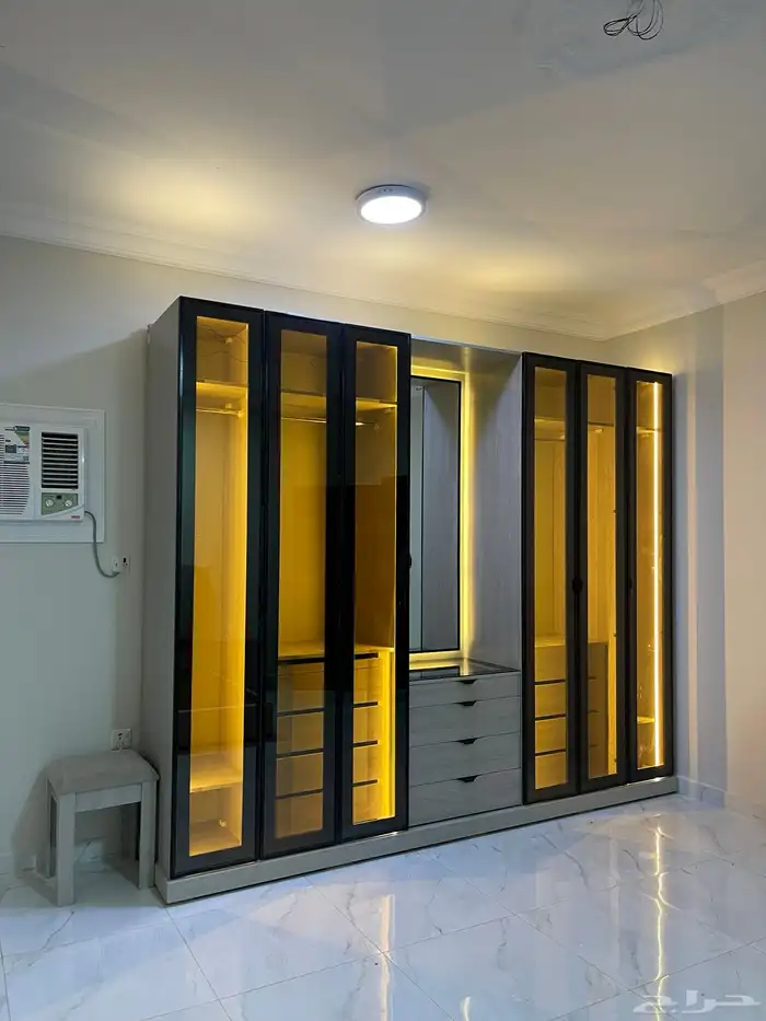 باب دولاب. شغل 100 100 1