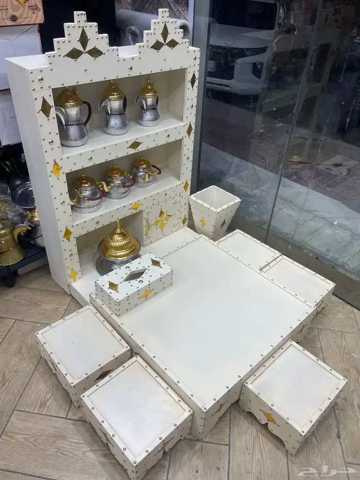 دولاب واغراضه 1