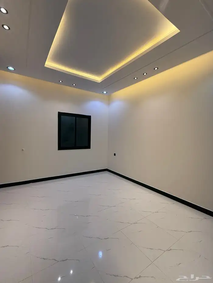 للبيع شقه علويه سطح خاص مصعد شغال احد رفيده بسعر 525 الف 20