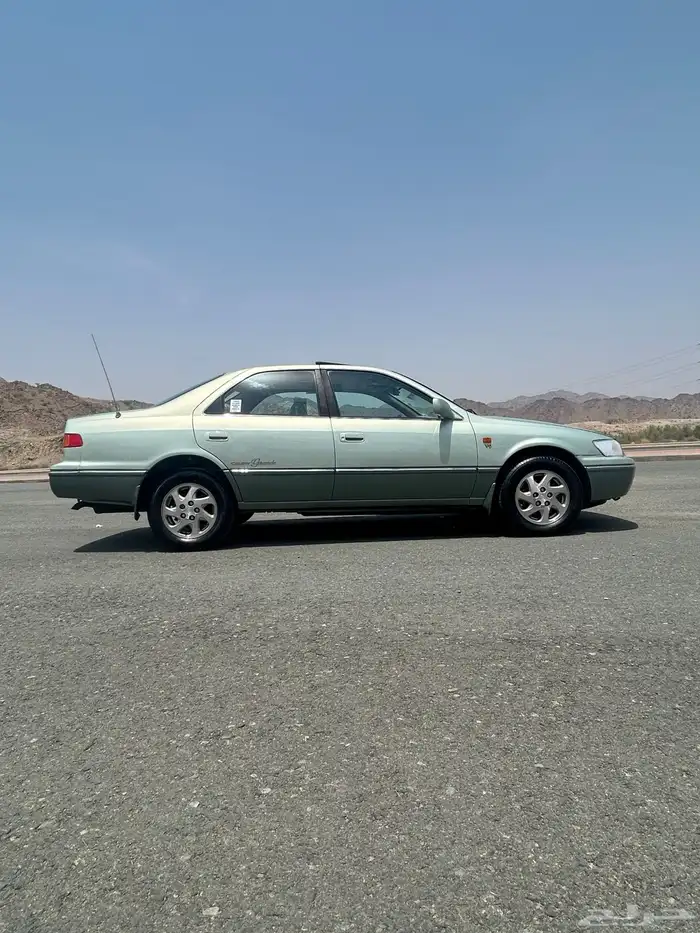 كامري قراندي موديل 2001 فل كامل نظيف 11