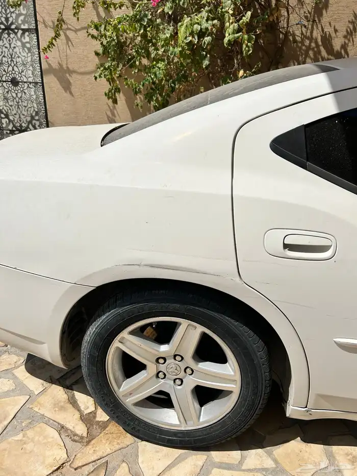 دوج تشارجر 2009 للبيع 4