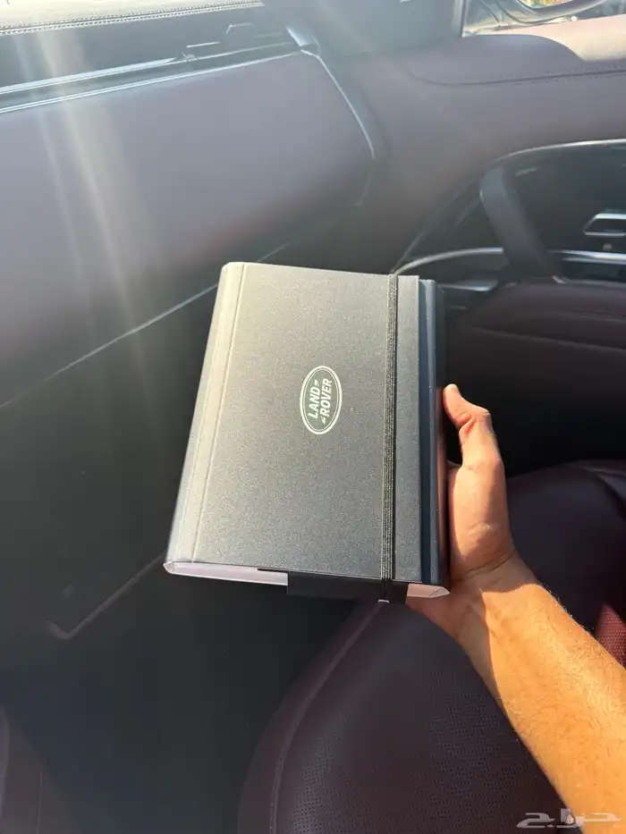 للبيع رانج روفر فوج موديل 2023 - V8 بسعر خرافي وارد كندا 16