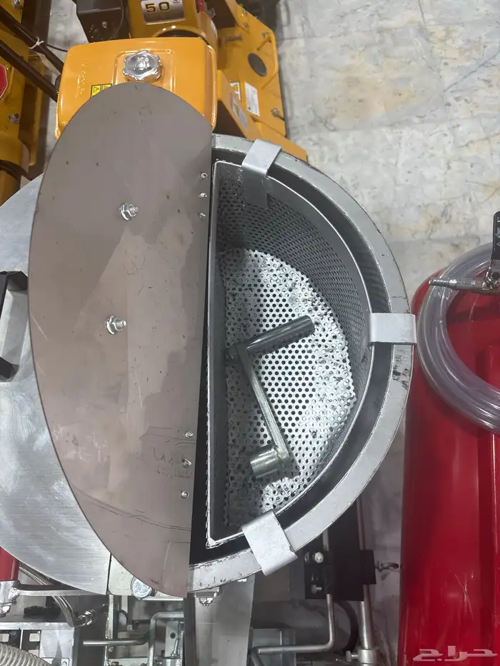 مكينة رش بويا حار MTT 2