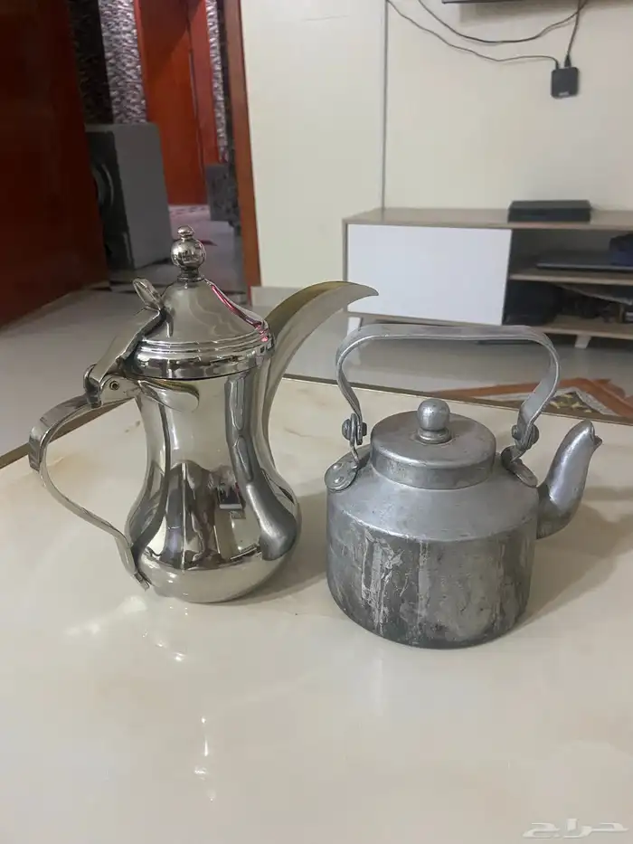 دلة العساف وإبريق ختمين 0