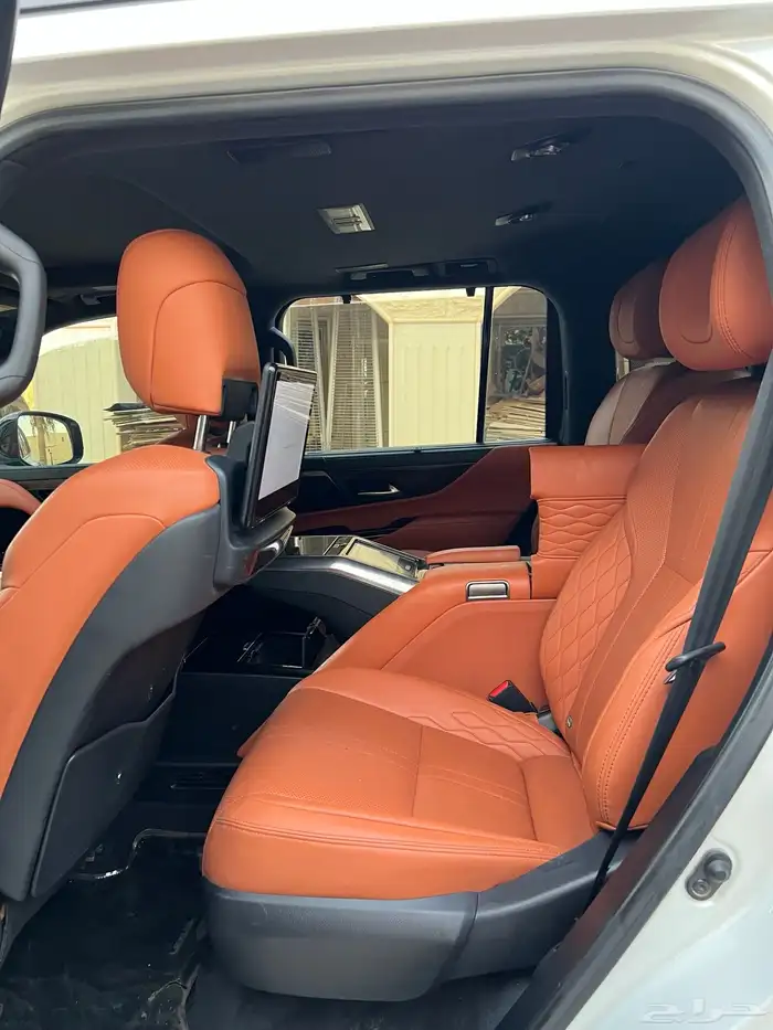 VIP2023 LX600 7