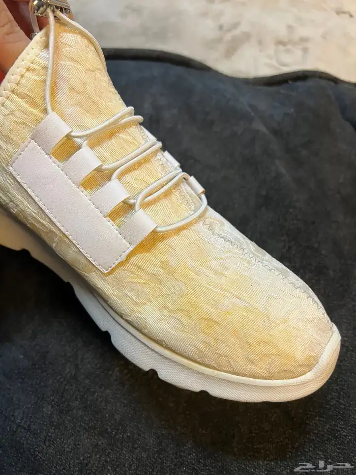 كابات و جزمة LED 11