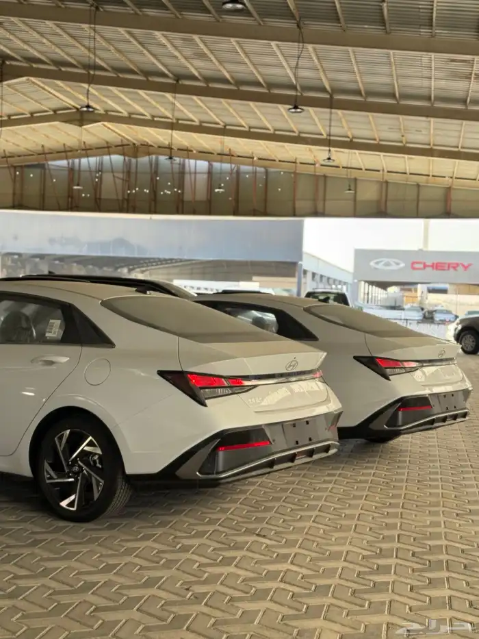 للبيع هونداي 2025 ( اصفار ) 1