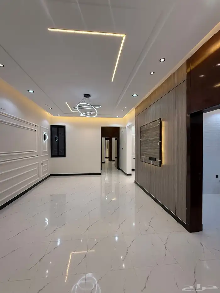 للبيع شقه علويه سطح خاص مصعد شغال احد رفيده بسعر 525 الف 14