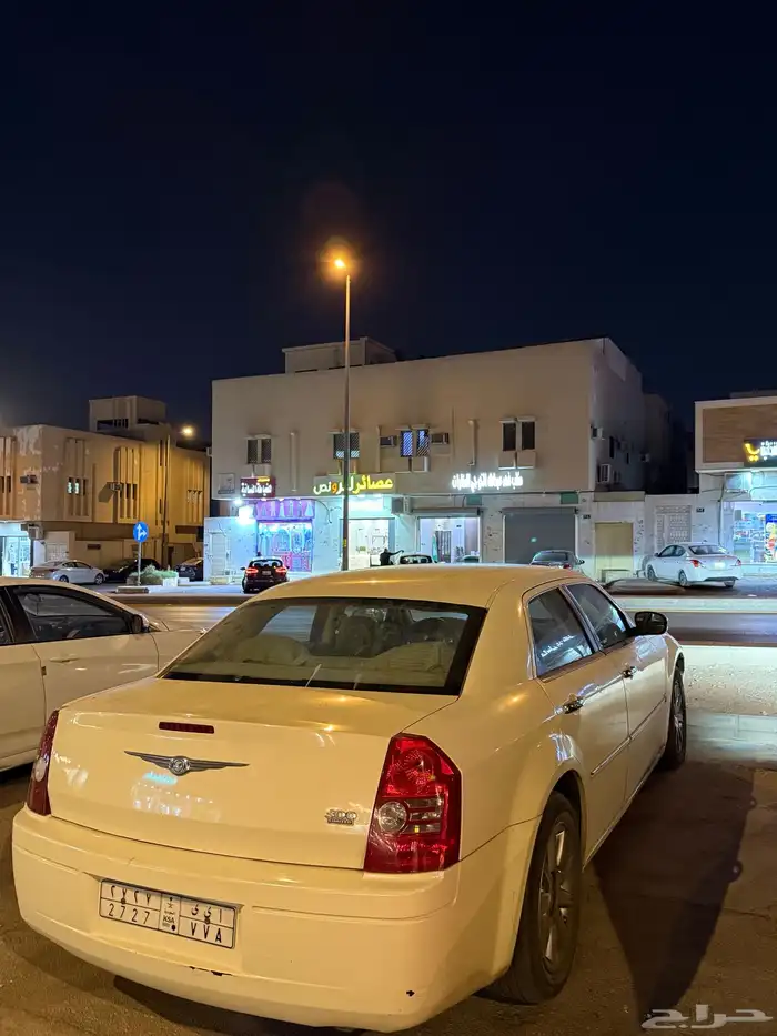 كرايزلر 2010 مستعمله 3