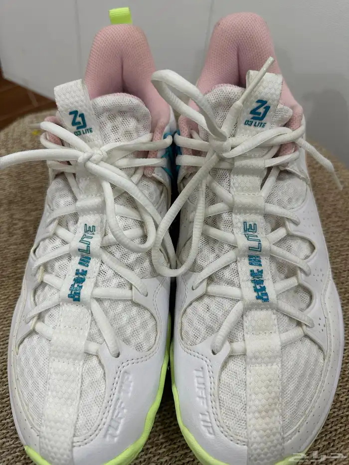 جزمة من مار كة كتنس الريشة اليابنية 5