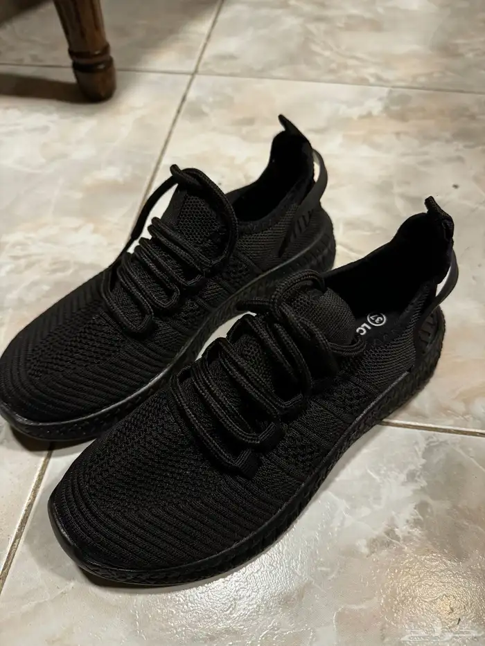 Running Black sneaker shoes حذاء رياضي جديد اسود 0