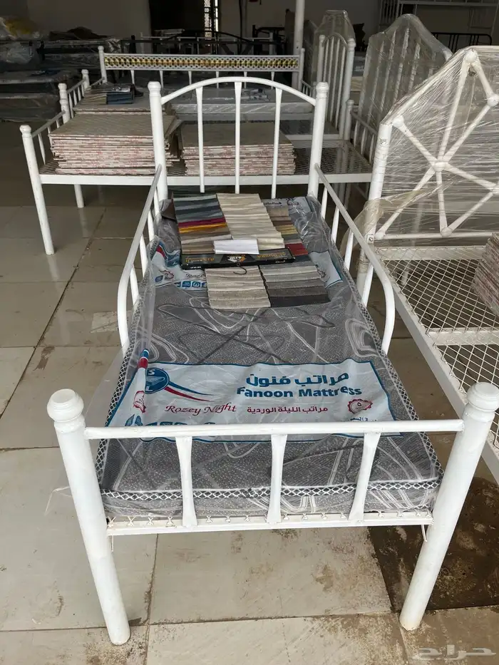 كراسي جيزانيه حديد 5