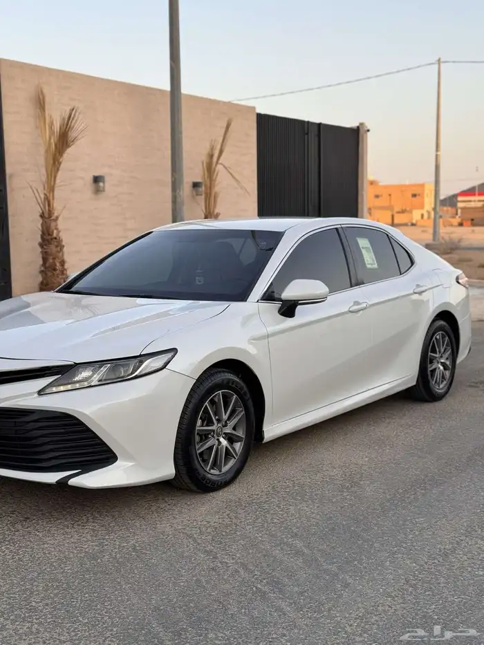 للبيع كامري 2020 LE 2
