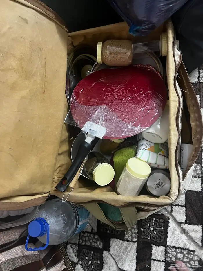 عزبة كاملة بجميع أغراضها جديده 1