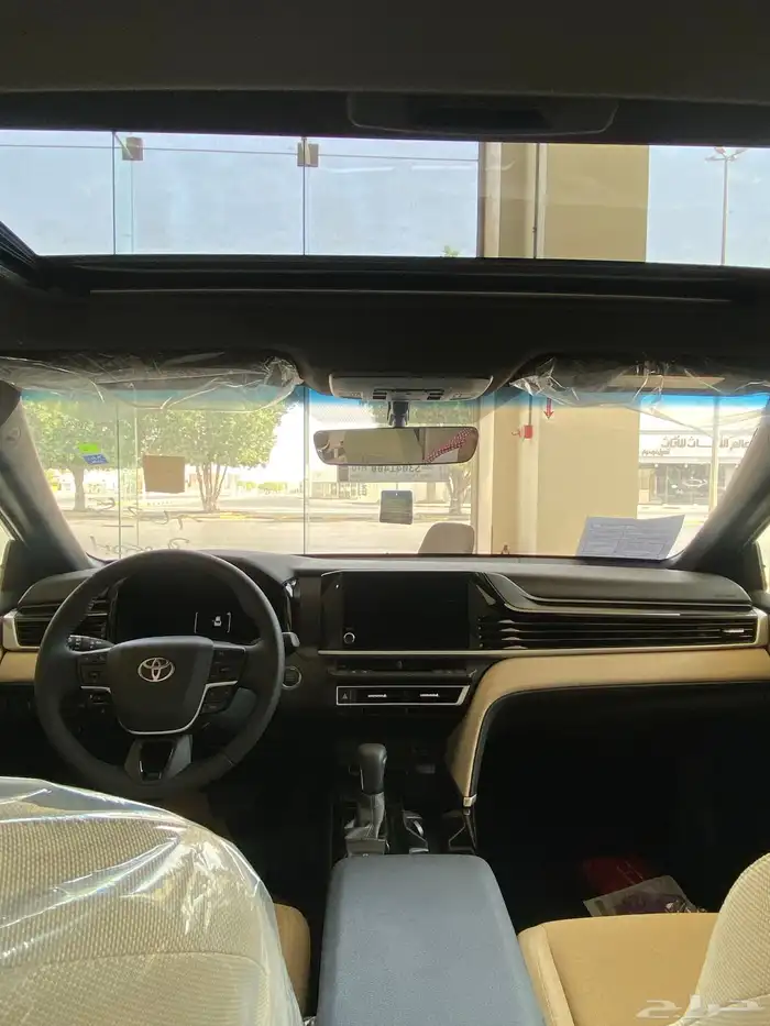 تويوتا كامري LE -2025 4