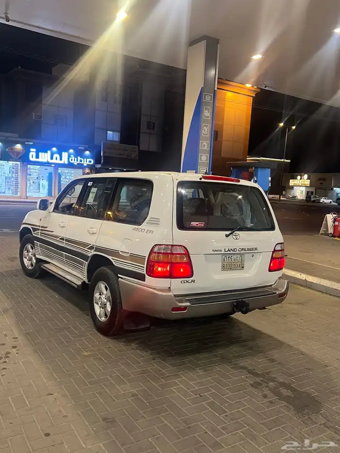 لاندكروزر 2002 1