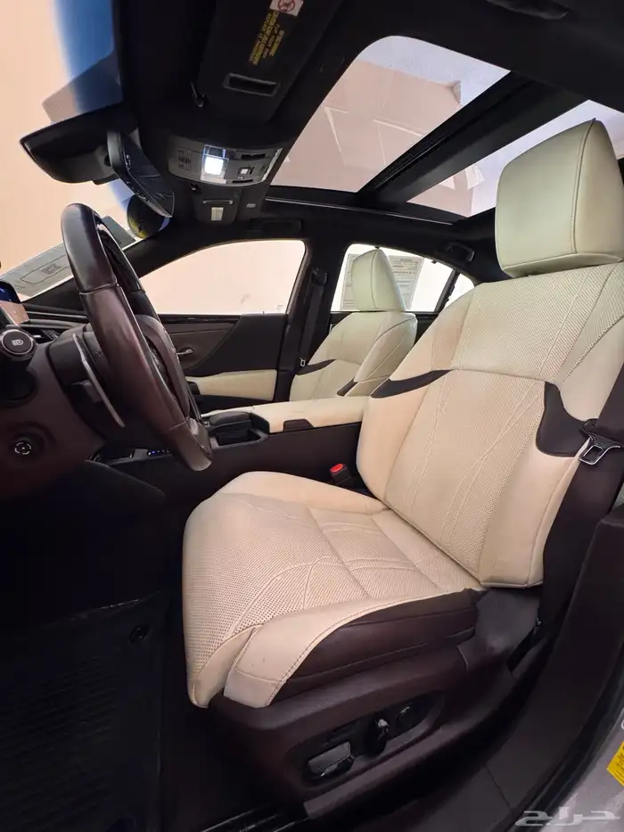 لكزس ES 350 2021 فل DD 24