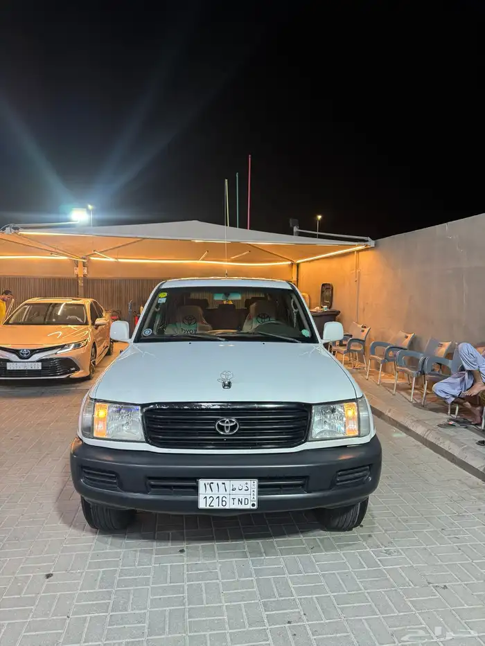 لاندكروزر 2001 GXR 1