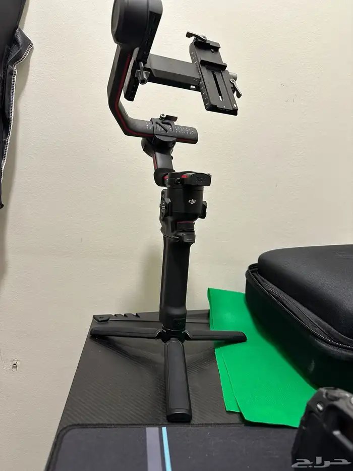 جيمبل DJI RS 3 Pro (شبه جديد)   مع الشنطة الأصلية 0